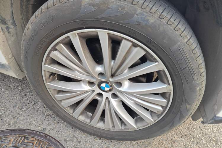 Used BMW X5 2017 xDrive28i
