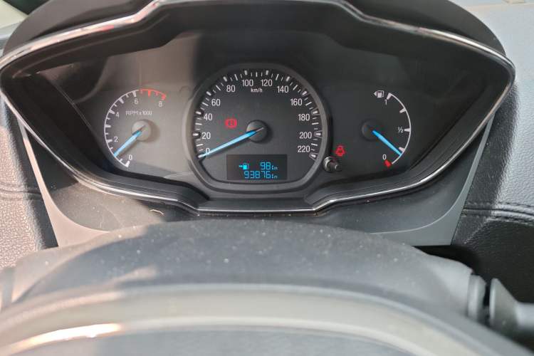 Used Ford Escort 2017 Happy Edition 1.5L Manual Fashion Model
