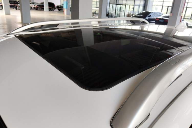 Used Jeep Cherokee 2017 2.0L Superior Edition