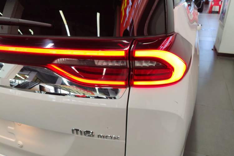 Used GAC Trumpchi M6 2024 MAX 270T WDCT Luxury Edition Exterior 1