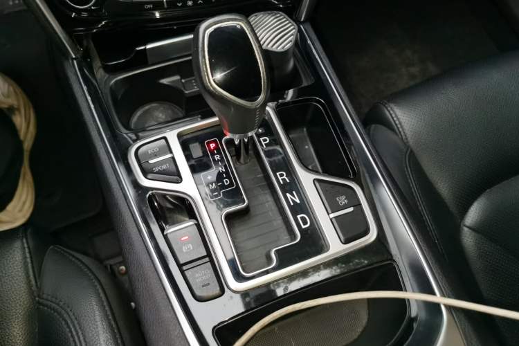 Used Geely Auto Emgrand GT 2015 1.8T Standard Model