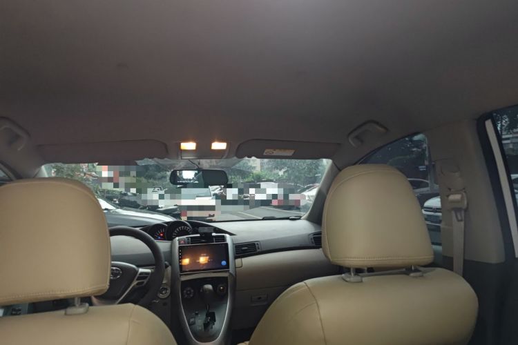 Used Toyota Verso 2014 Starlight 180E CVT Elite Edition Headliner