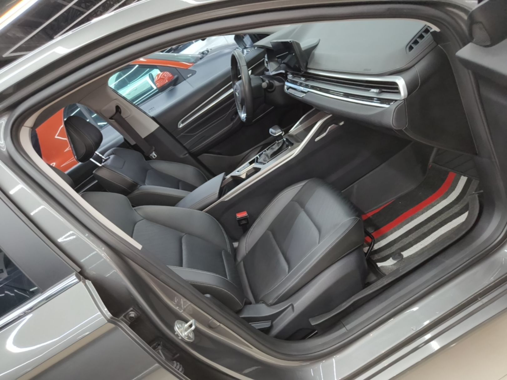 Geely Auto Emgrand 2022 4th Generation 1.5L CVT Luxury Model - Premium — снимка 19