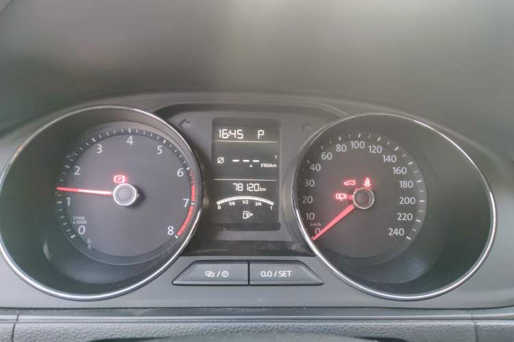 Used Volkswagen Lavida 2017 1.6L Automatic Comfort Edition