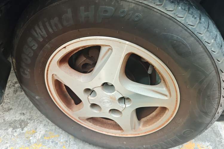 Used FORTHING Lingzhi 2012 Commercial Version 1.6L Special Offer Model
