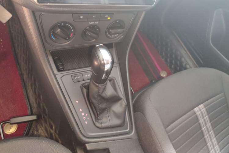 Used Volkswagen Lavida 2019 Lavida Start 1.5L Automatic Trendy Version China VI Standard
