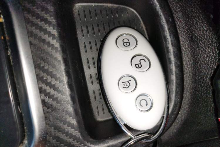 Used BYD Yuan New Energy 2018 EV360 Smart Connect Cool Edition