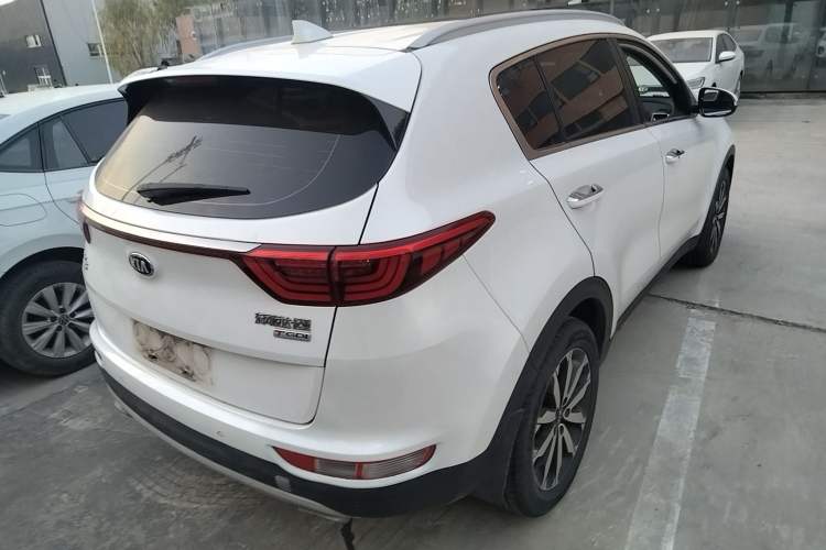 Used Kia KX5 2017 1.6T Automatic Two-Wheel Drive 15th Anniversary Special Edition DLX Rear Right 45 Deg