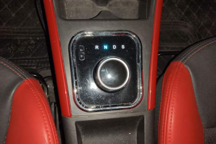 Used BAIC New Energy EX 2018 EX360 New Style Edition Gear Lever