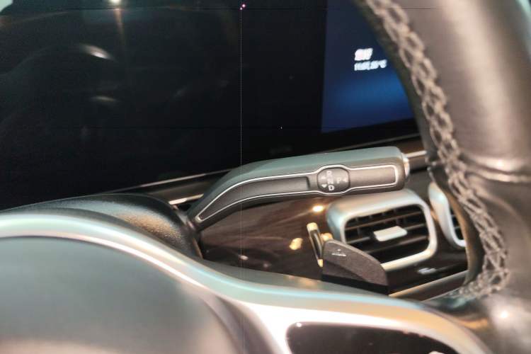 Used Mercedes-Benz GLE 2021 GLE 350 4MATIC Stylish Model Gear Lever