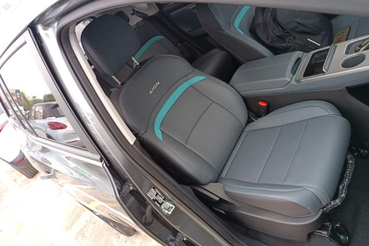 Used AION Y 2023 Younger Star Edition
