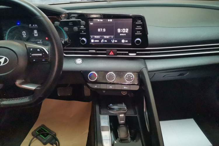 Used Hyundai Elantra 2023 1.5L CVT GLX Elite Edition
