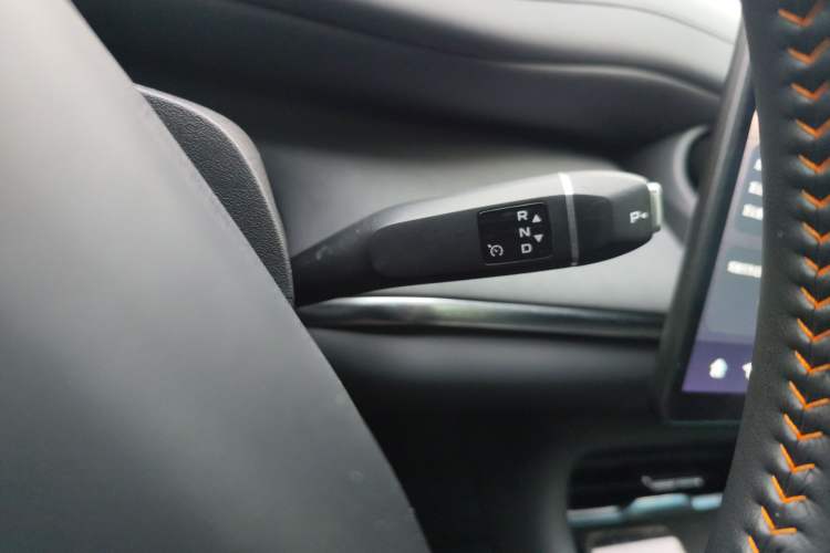 Used CHANGAN NEVO Q07 2025 215 Flagship PLUS Gear Lever