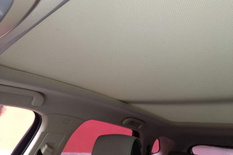 Used BYD Tang 2019 2.0T Automatic SmartConnect Luxury Version 5 Seats China VI Standard Headliner