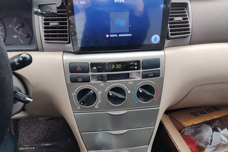 Used Toyota Corolla EX 2011 1.6L Automatic Classic Edition Audio And AC Panel