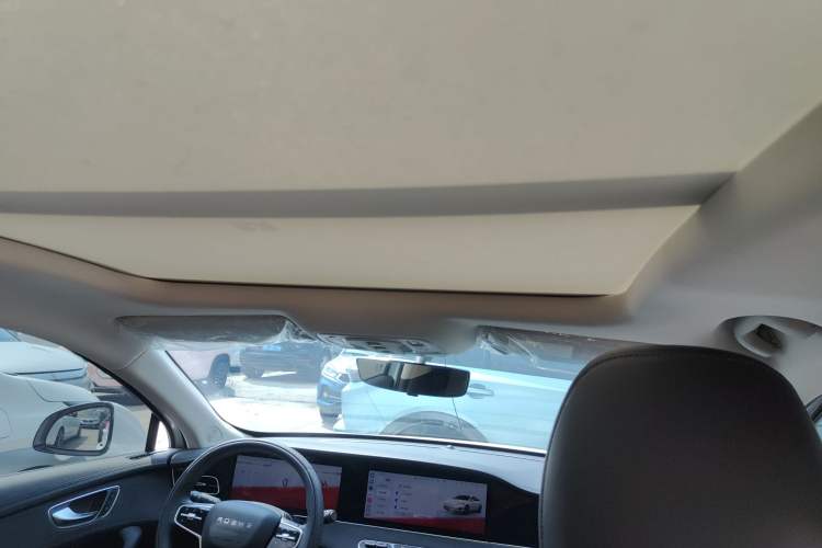 Used Roewe D7 2025 DMH 125km World Champion Excellence Edition
