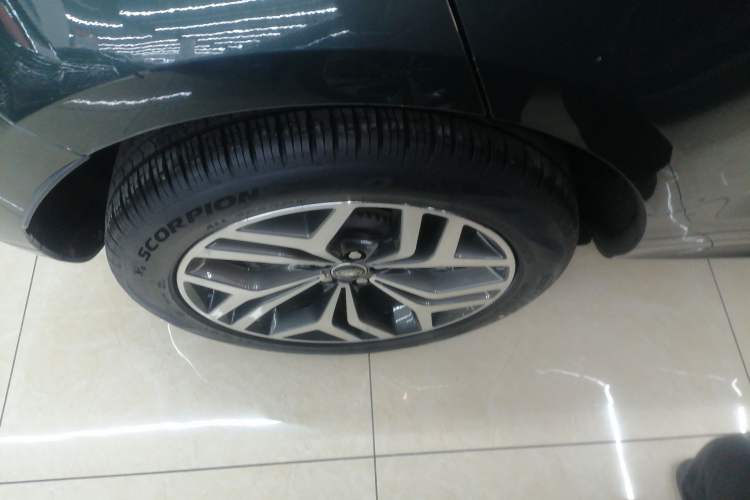 Used Land Rover Range Rover Evoque 2021 Range Rover Velar L 249PS R-Dynamic First Edition
