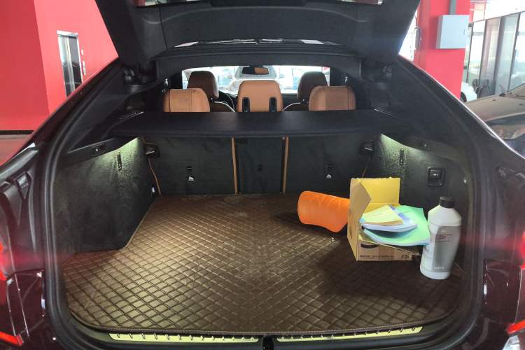 Used BMW 6 Series GT 2018 630i M Sport Package Trunk