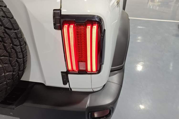 Used Tank 300 2021 Off-Road Edition 2.0T Conqueror Right Rear Taillight