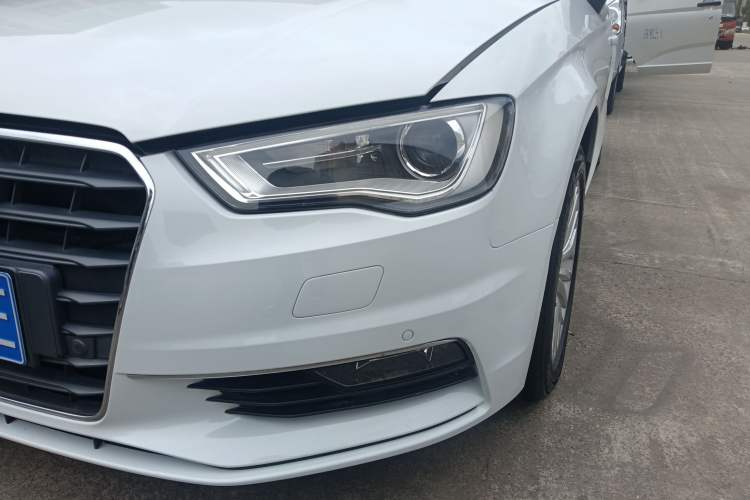 Used Audi A3 2015 Limousine 35 TFSI Millionth Anniversary Intelligent Leading Model
