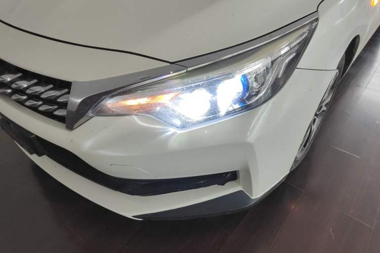 Used Venucia D60 2019 100 000 Glory 1.6L Entry Manual ChenShang Edition China VI