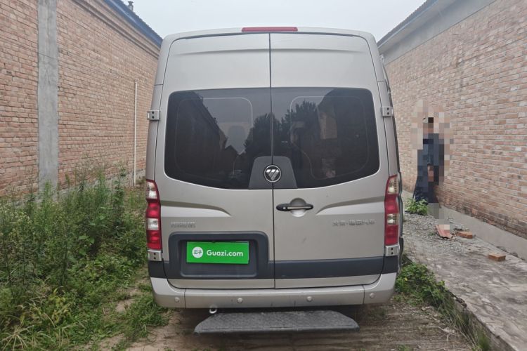 Used Foton Toano 2023 Joy Elephant Multi-Function 2.0T Manual Long-Wheelbase Mid-Roof Model with Single Rear Tire Available in 5/6/7/9-Seater Configurations Rear