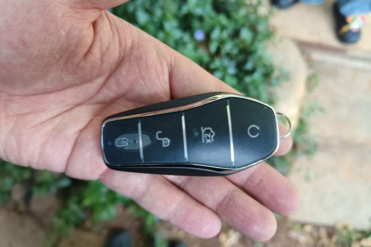 Used BYD Tang New Energy 2024 EV Champion Edition 600KM Deluxe Model Vehicle Key