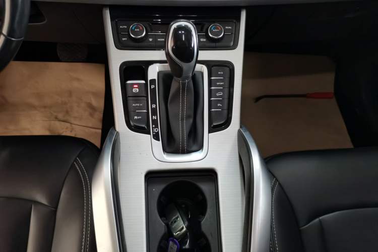 Used Geely Auto Emgrand X7 Sport 2016 1.8TD Automatic Smart Connectivity Version