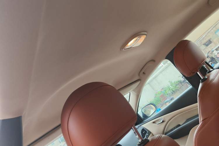 Used Fiat Viaggio 2012 1.4T Automatic Enjoyment Edition
