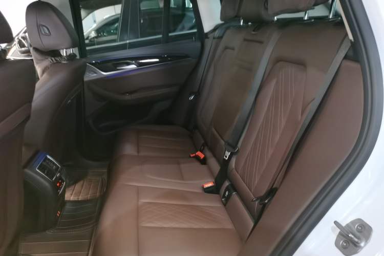 Used BMW X3 2022 xDrive25i M Sport Package Left Rear Seat