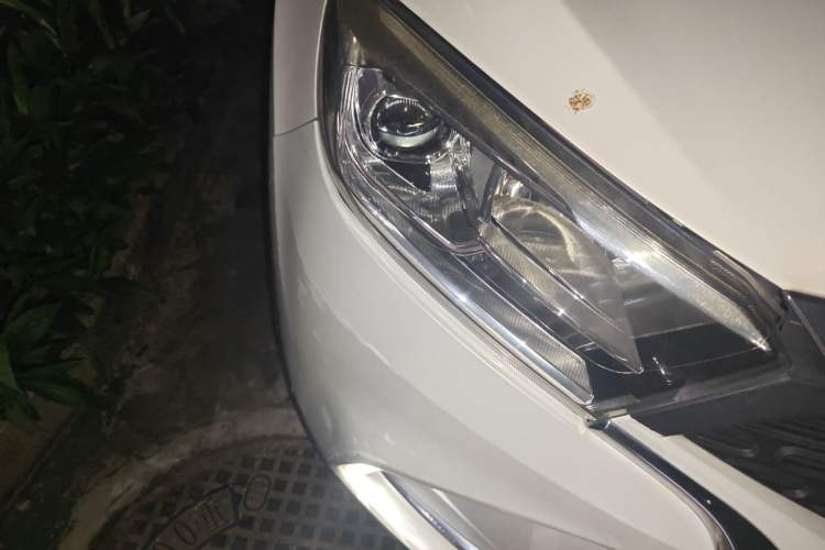 Used JMEV Ezi EX5 2018 Comfort Edition Right Front Headlight