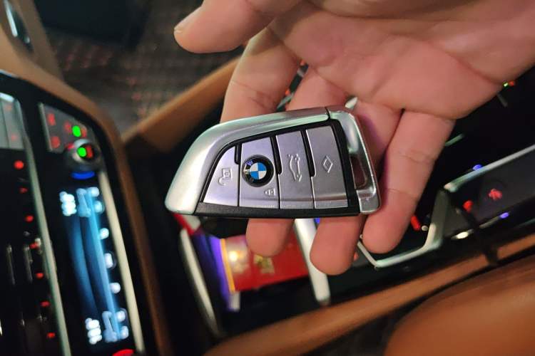 Used BMW 6 Series GT 2020 630i Luxury Design Package Vehicle Key