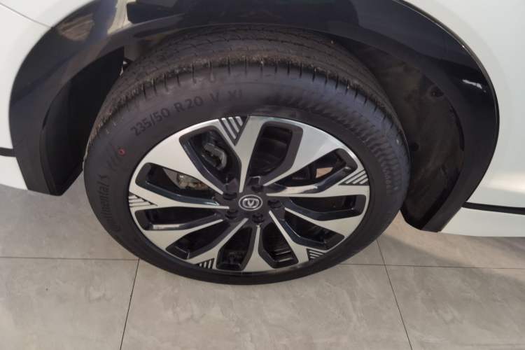 Used Changan CS75 PLUS 2025 4th Generation UItra 2.0T New Blue Whale – Smart & Powerful Version
