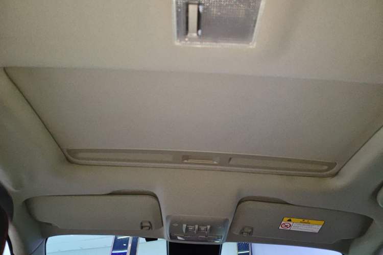 Used Buick Encore 2016 18T Automatic Two-Wheel Drive Urban Elite Model
