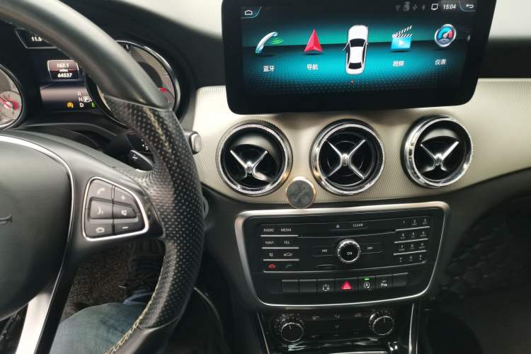 Used Mercedes-Benz CLA 2015 CLA 200
