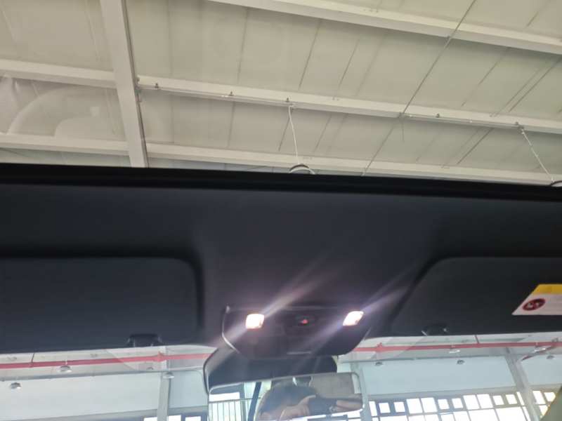 Used Li Auto i6 2025 Model Two-Wheel-Drive Standard Type — 17