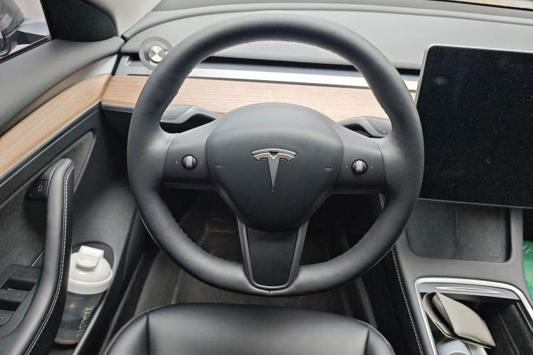 Used Tesla Model 3 2022 Rear-Wheel-Drive Version