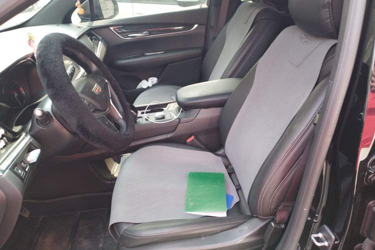 Used Cadillac XT5 2021 2.0T Two-Wheel Drive Luxury Version