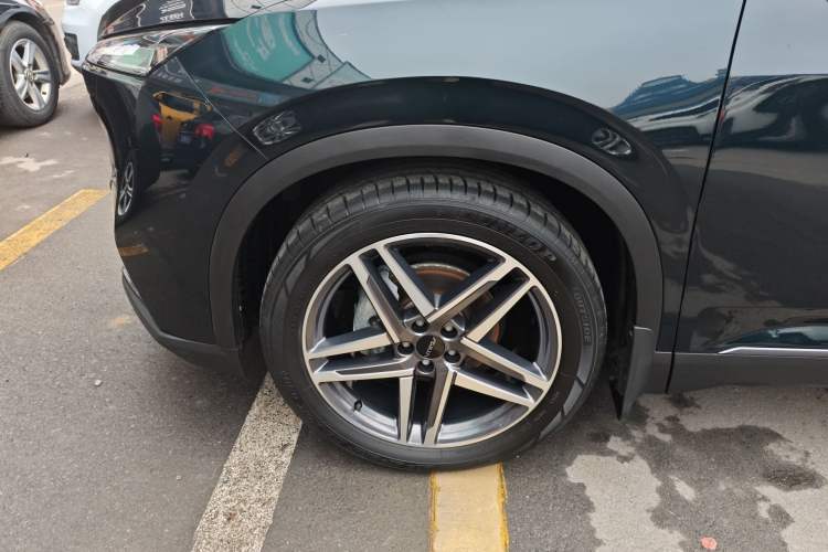 Used Dongfeng Aeolus Mage 2023 DH-i 1.5T Prestige Edition
