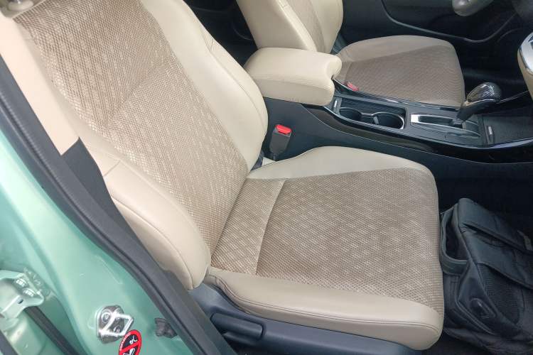 Used Honda Jade 2017 210TURBO CVT Fashion Edition 5-seater