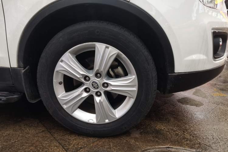 Used Bestune X80 2015 1.8T Automatic Luxury Model
