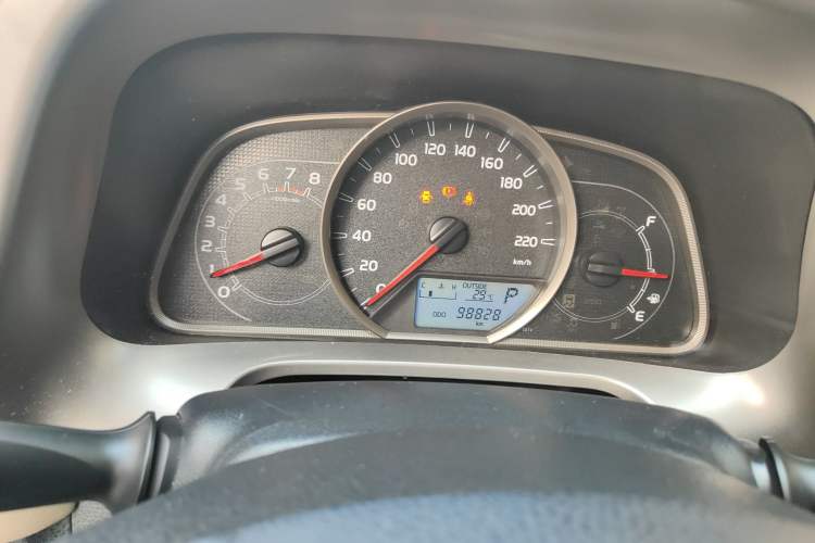 Used Toyota RAV4 2015 2.0L CVT Two-Wheel Drive Fashion Edition Instrument Cluster