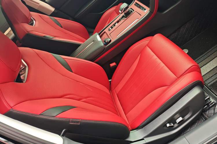 Used Hongqi H6 2025 2.0T ZhiMei Edition Right Front Seat