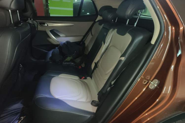 Used DS 6 2014 1.6T Luxury Edition THP160
