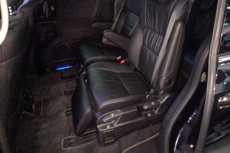 Used Honda Odyssey 2021 2.0L Rui·Luxury Edition Left Rear Seat