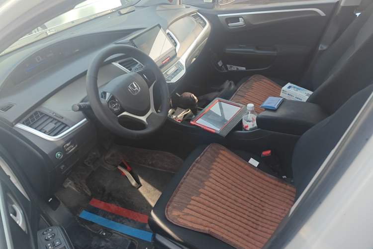 Used Honda Jade 2017 1.8L Automatic Classic Edition 5 seats
