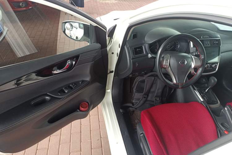 Used Nissan Tiida 2019 1.6L CVT Cool Edition China VI Standard Driver Seat