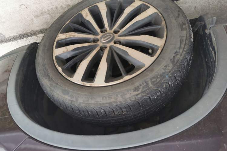 Used GAC Trumpchi GS4 2015 200T G-DCT Luxury Edition Right Front Wheel Hub