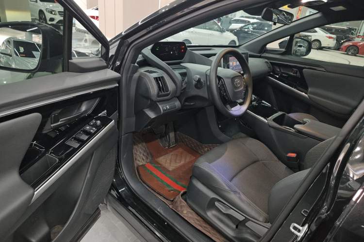 Used Toyota FAW bZ4X 2022 Two-Wheel-Drive Elite JOY Edition