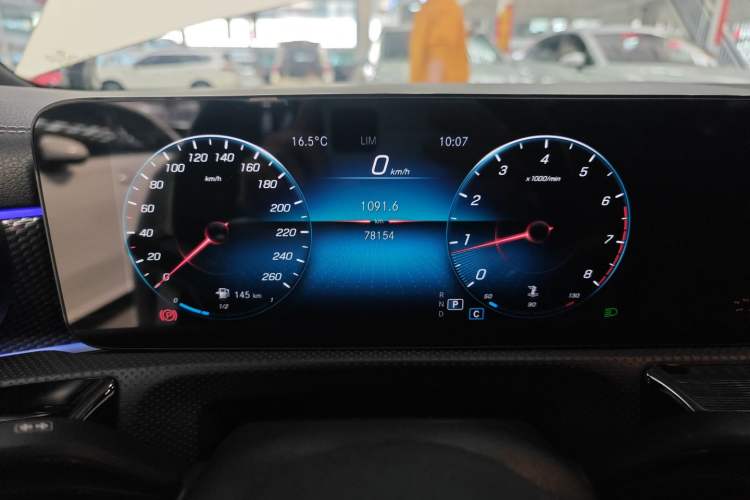 Used Mercedes-Benz A-Class 2021 A 200 L Sport Sedan Fashion Model
